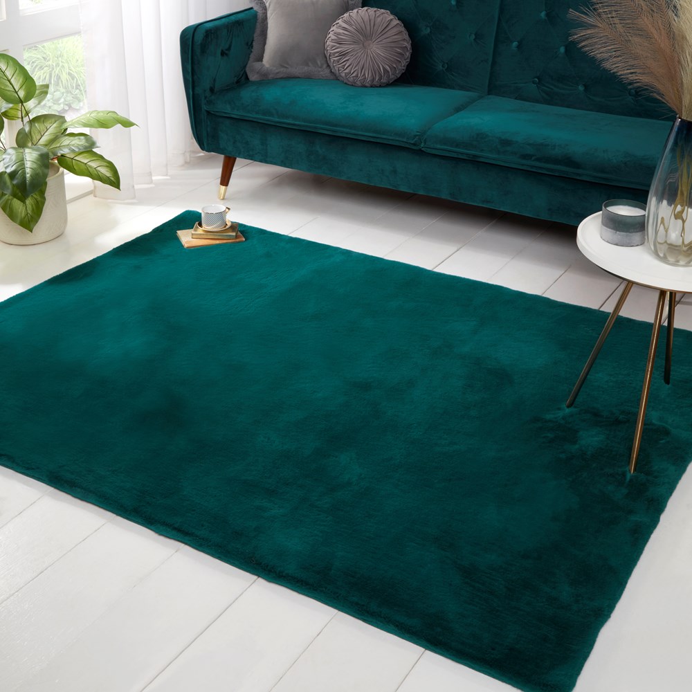 Luxe Faux Fur Rug in Teal Blue